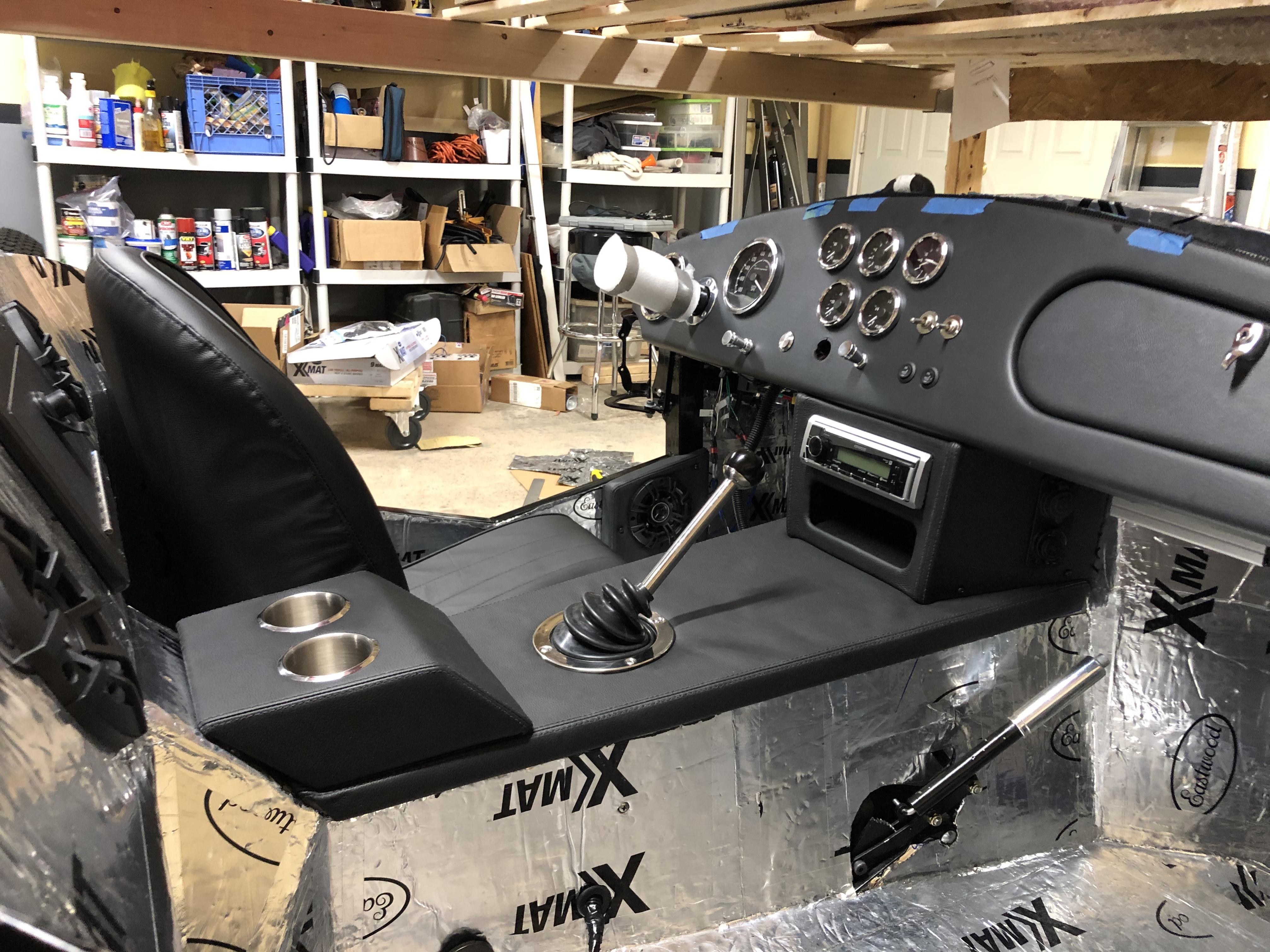 Hot Rod Drinkster Console with Shift Boot